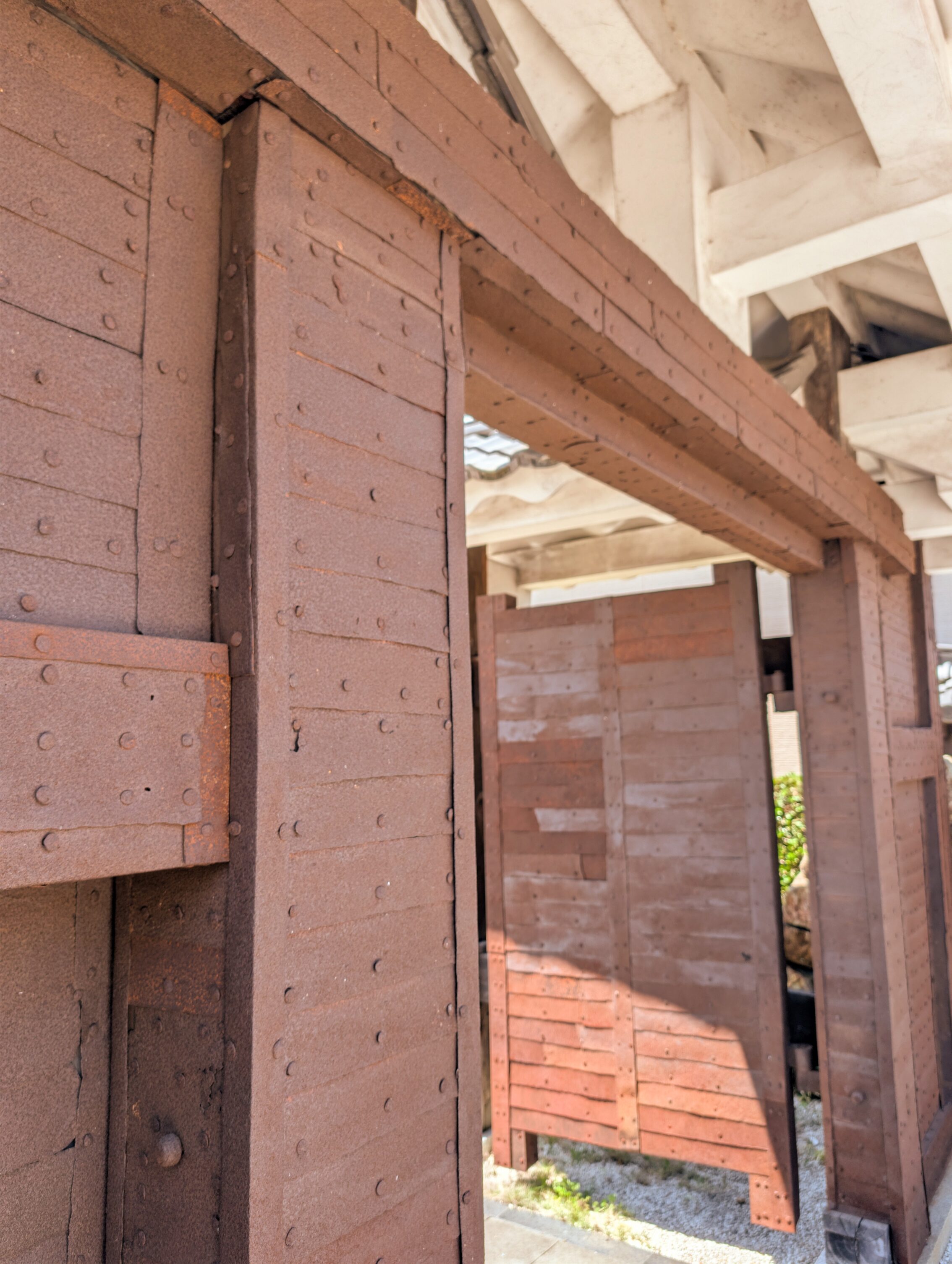A close-up of the metal gate that belonged to Ogaki castle.