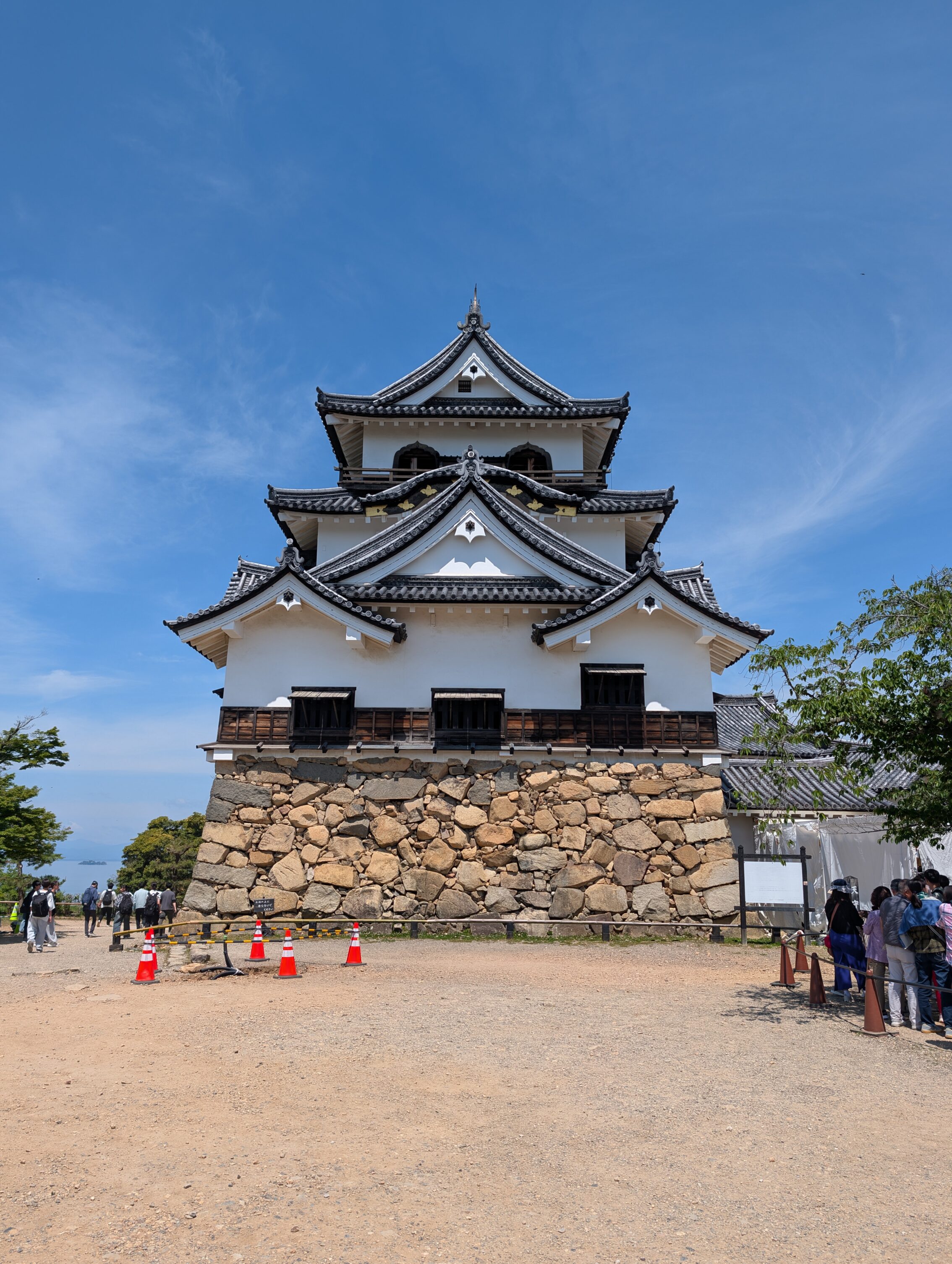 The absolute topmost part of the Hikone castle.